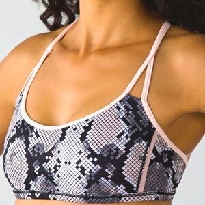 Lululemon Lighten Up  Ziggy Snake Sports Bra